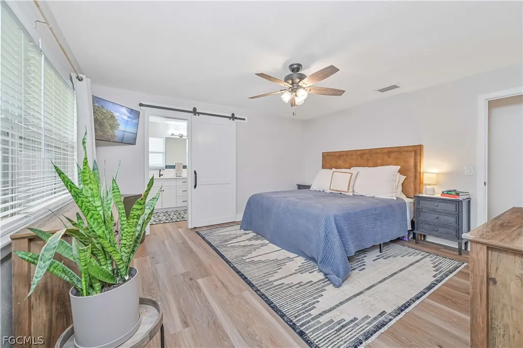 5252 Willow Court Cape Coral FL 33904