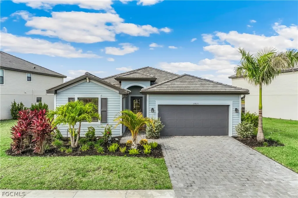 13821 Pine Lodge Lane Fort Myers FL 33913
