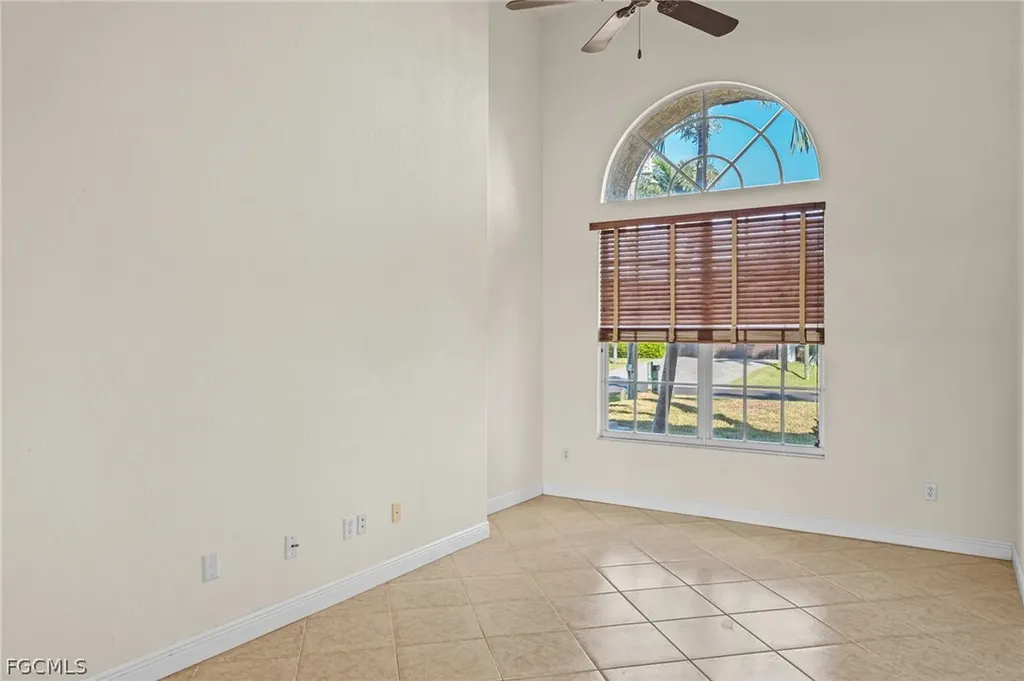 2822 SW 49th Terrace Cape Coral FL 33914