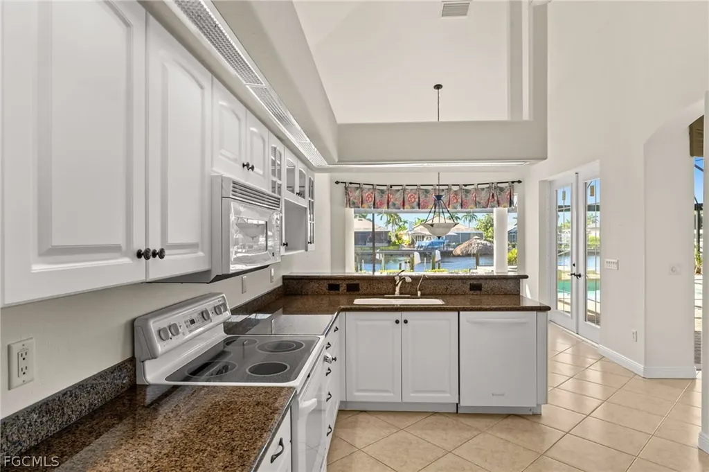 2822 SW 49th Terrace Cape Coral FL 33914