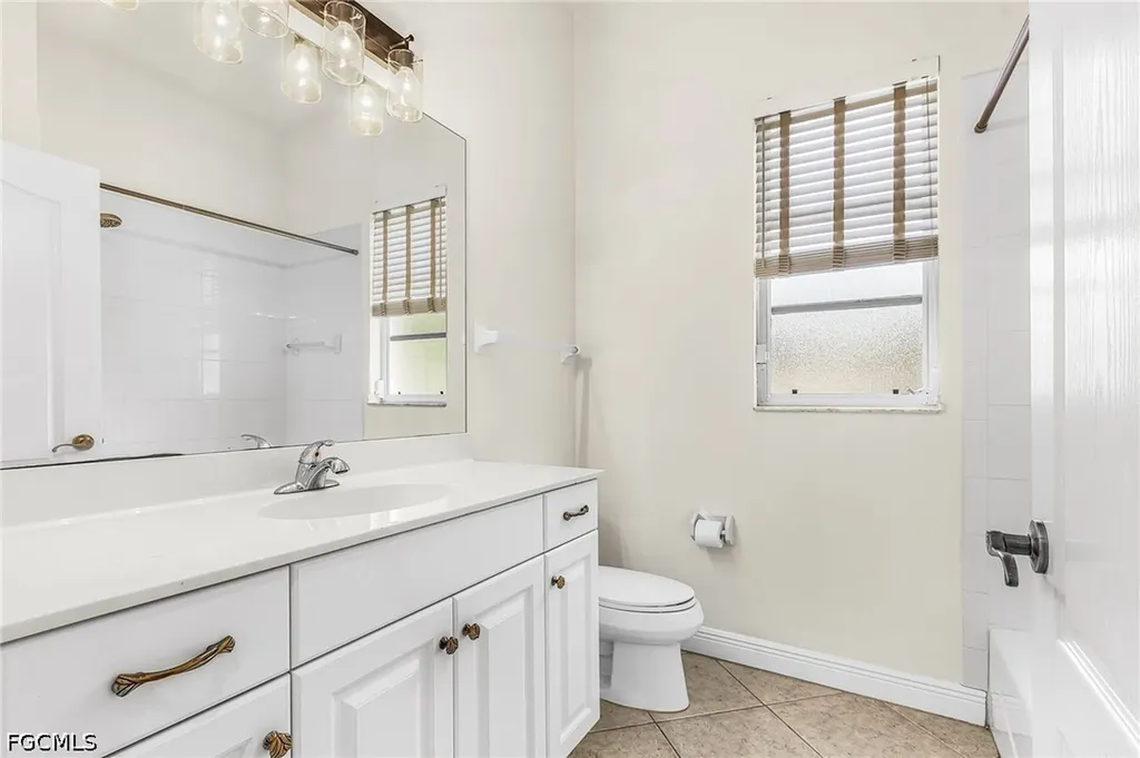 2822 SW 49th Terrace Cape Coral FL 33914