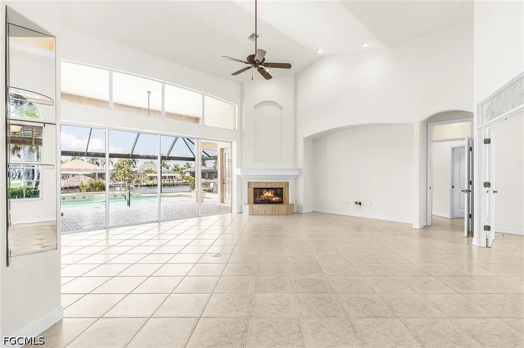 2822 SW 49th Terrace Cape Coral FL 33914