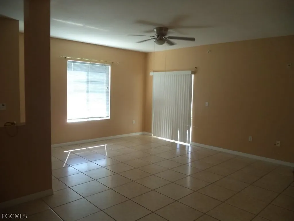 6330 Aragon Way Fort Myers FL 33966