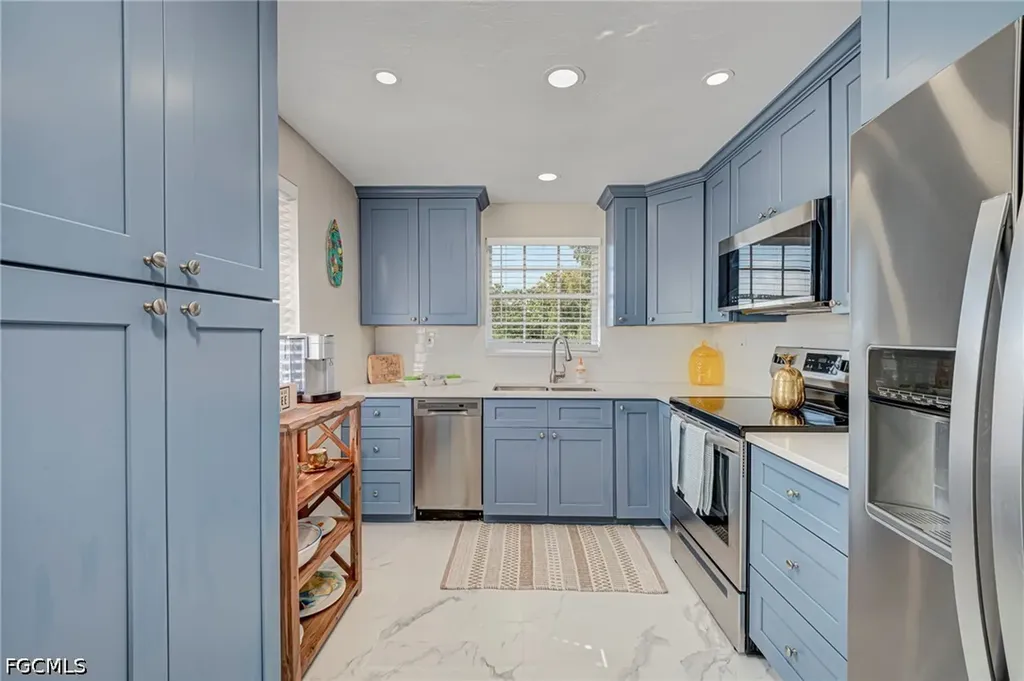 103 Tropical Shore Way Fort Myers Beach FL 33931