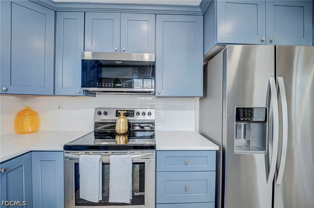 103 Tropical Shore Way Fort Myers Beach FL 33931
