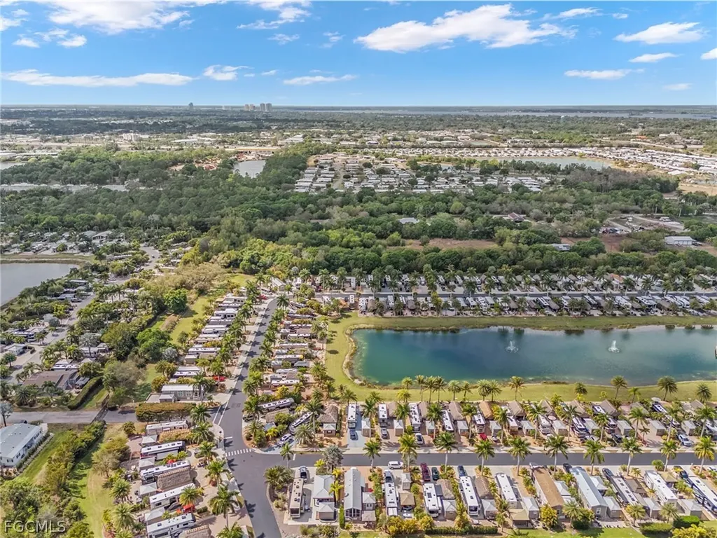 5233 Pineland Daisy Trail Fort Myers FL 33905