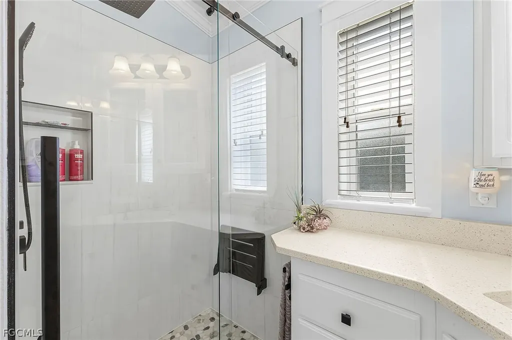5233 Pineland Daisy Trail Fort Myers FL 33905