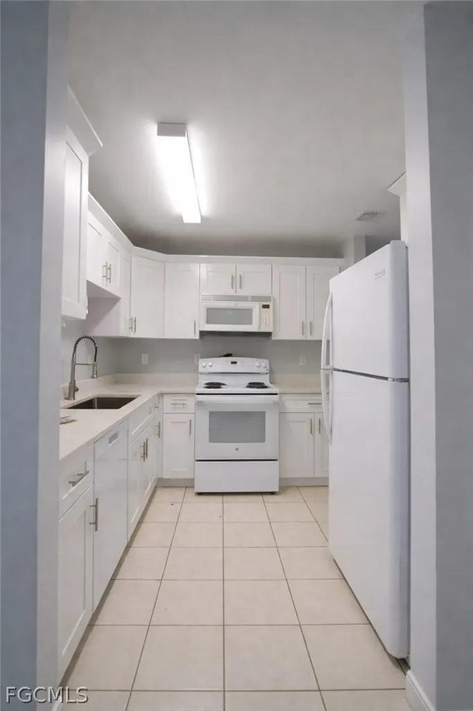2903 Hightower Avenue S Lehigh Acres FL 33973