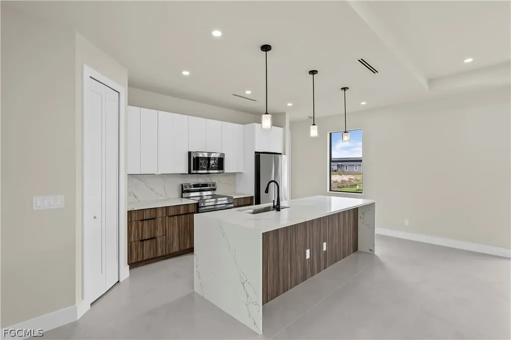 1022 Halby Avenue S Lehigh Acres FL 33974