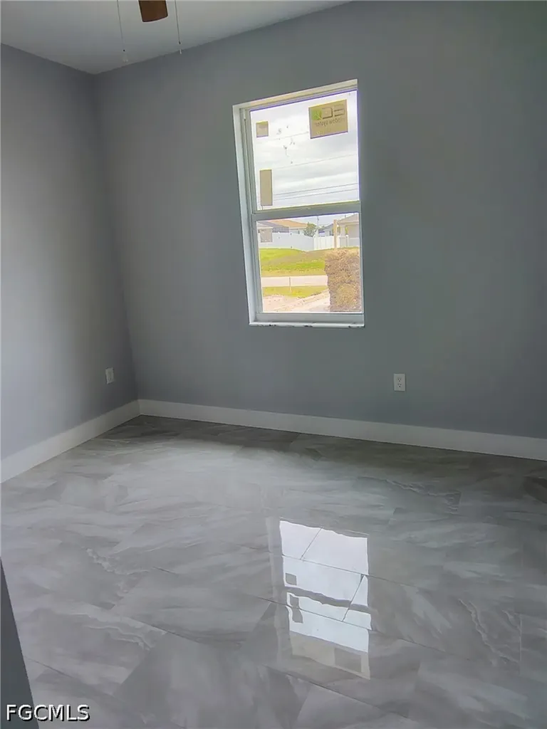 302 NW 25th Avenue Cape Coral FL 33993