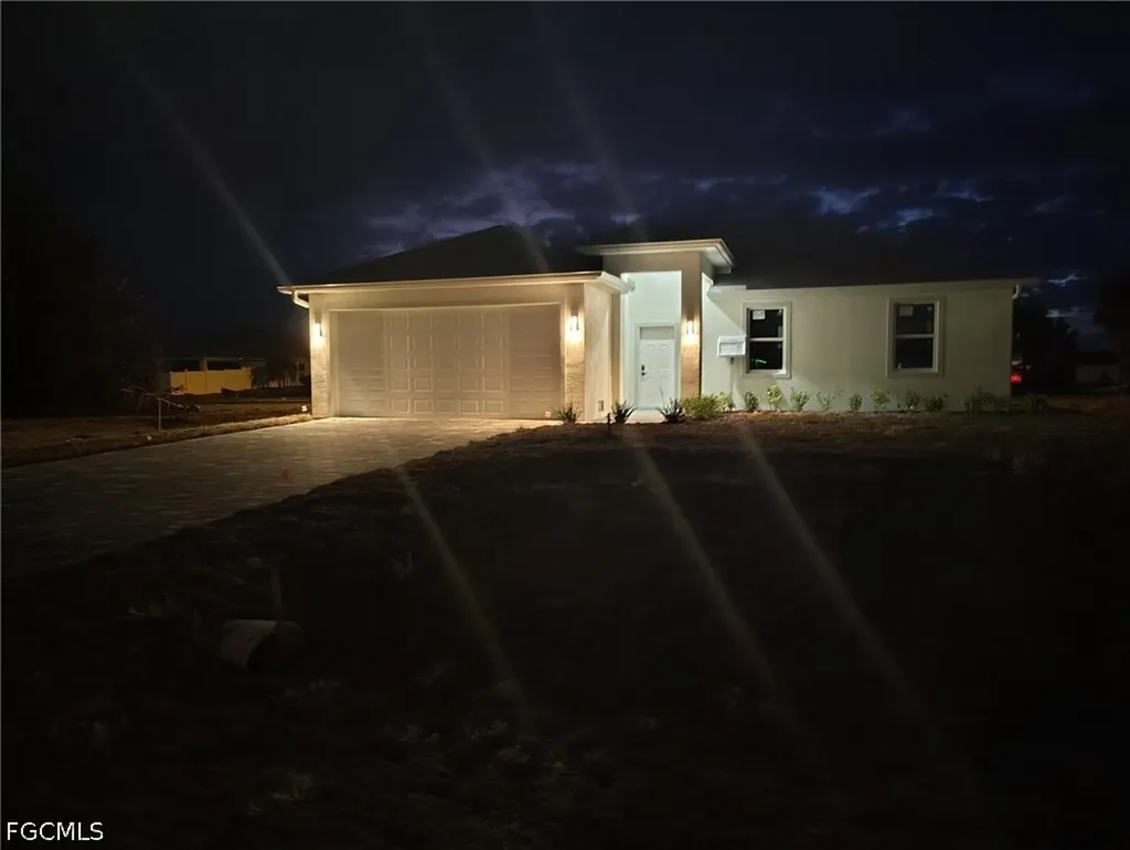 302 NW 25th Avenue Cape Coral FL 33993