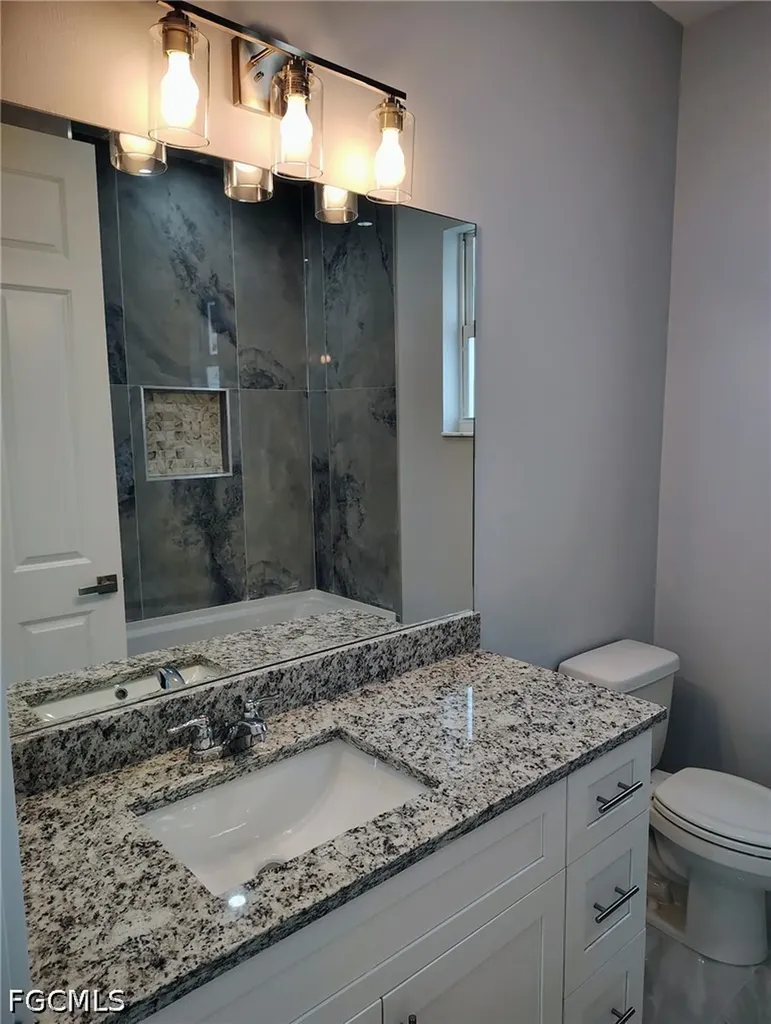 302 NW 25th Avenue Cape Coral FL 33993