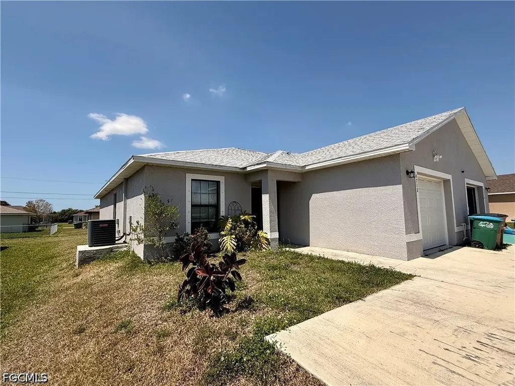 4712 SE 5th Avenue Cape Coral FL 33904