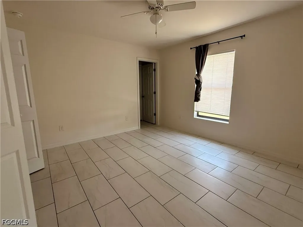 4712 SE 5th Avenue Cape Coral FL 33904