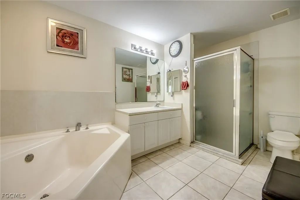 2713 NW 1st Place Cape Coral FL 33993