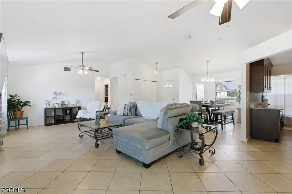 3706 NW 1st Terrace Cape Coral FL 33993