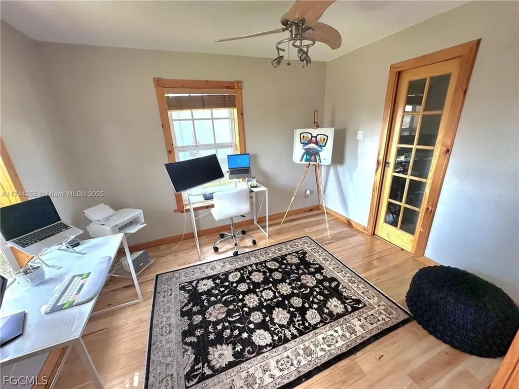 2304 SE 8th Terrace Cape Coral FL 33990