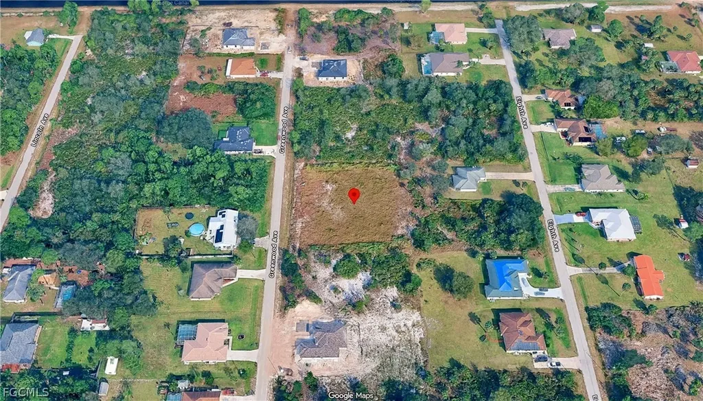 712 Greenwood Avenue Lehigh Acres FL 33972
