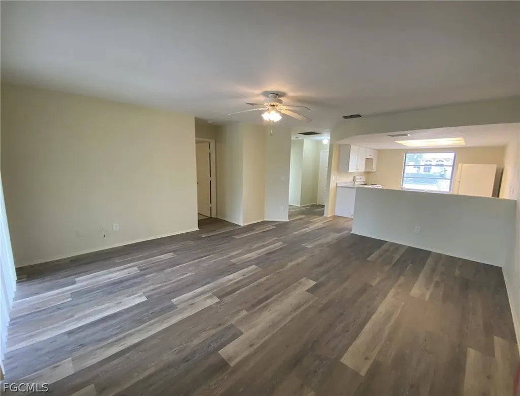 621 SW 3rd Street Cape Coral FL 33991