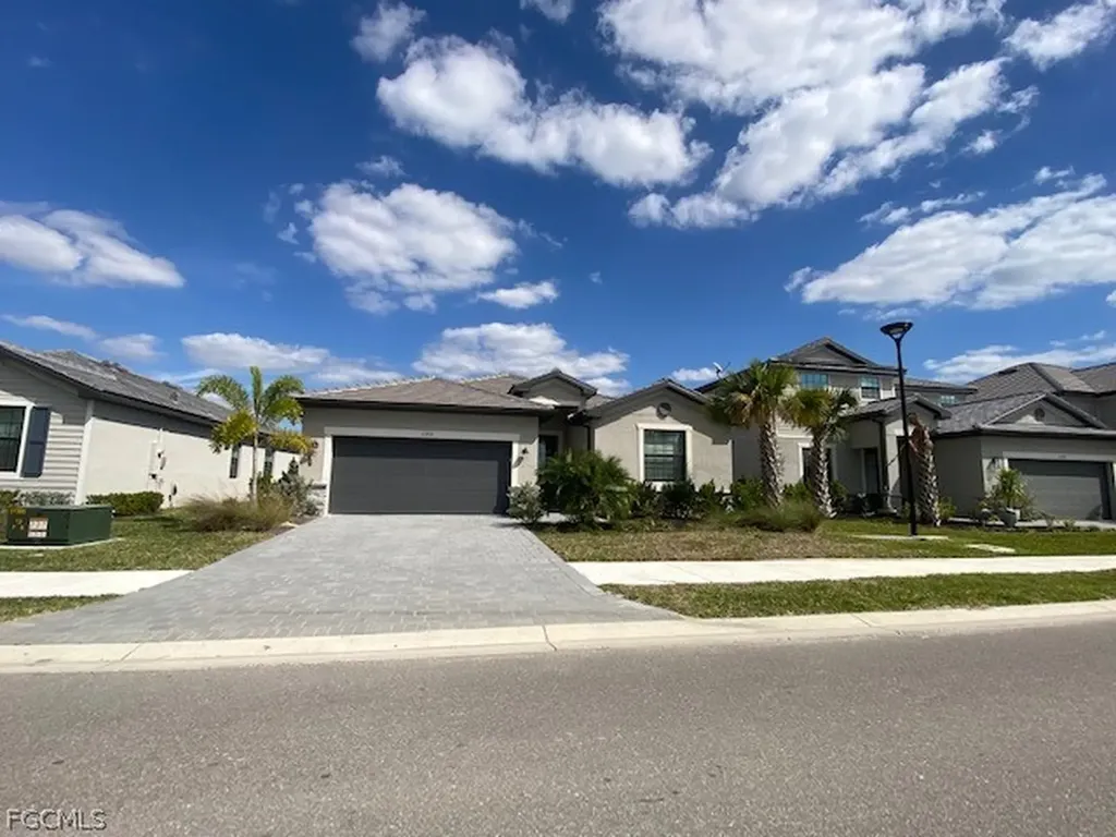 11211 Timber Creek Drive Fort Myers FL 33913