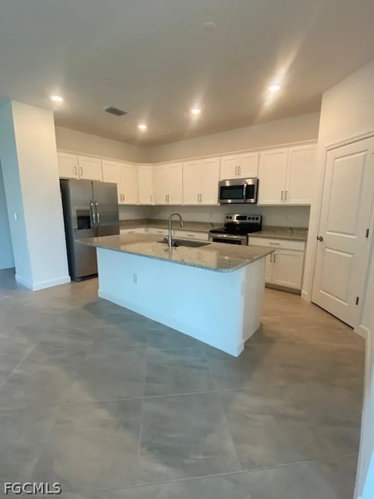 11211 Timber Creek Drive Fort Myers FL 33913