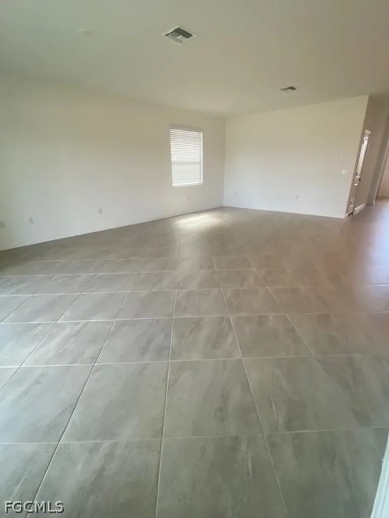 11211 Timber Creek Drive Fort Myers FL 33913