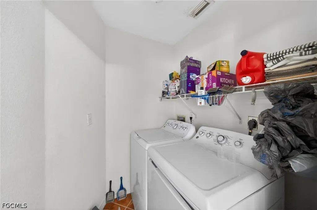 4333 SW 20th Place Cape Coral FL 33914