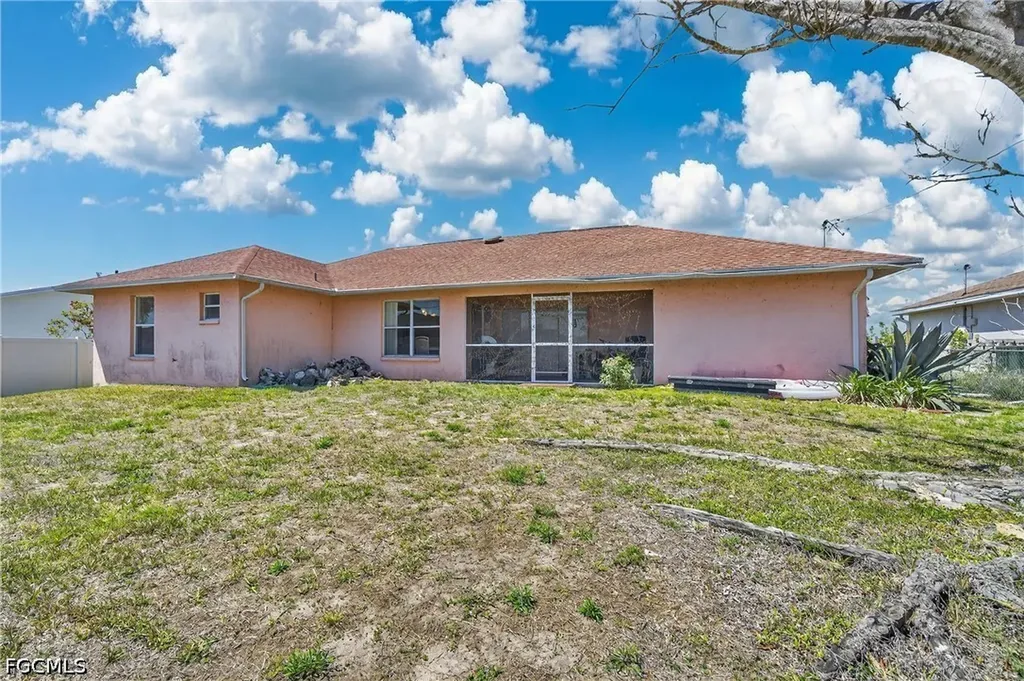 4333 SW 20th Place Cape Coral FL 33914