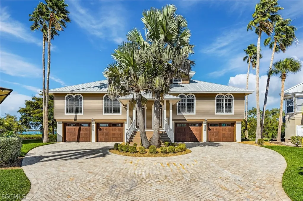 21510/21512 Indian Bayou Drive Fort Myers Beach FL 33931
