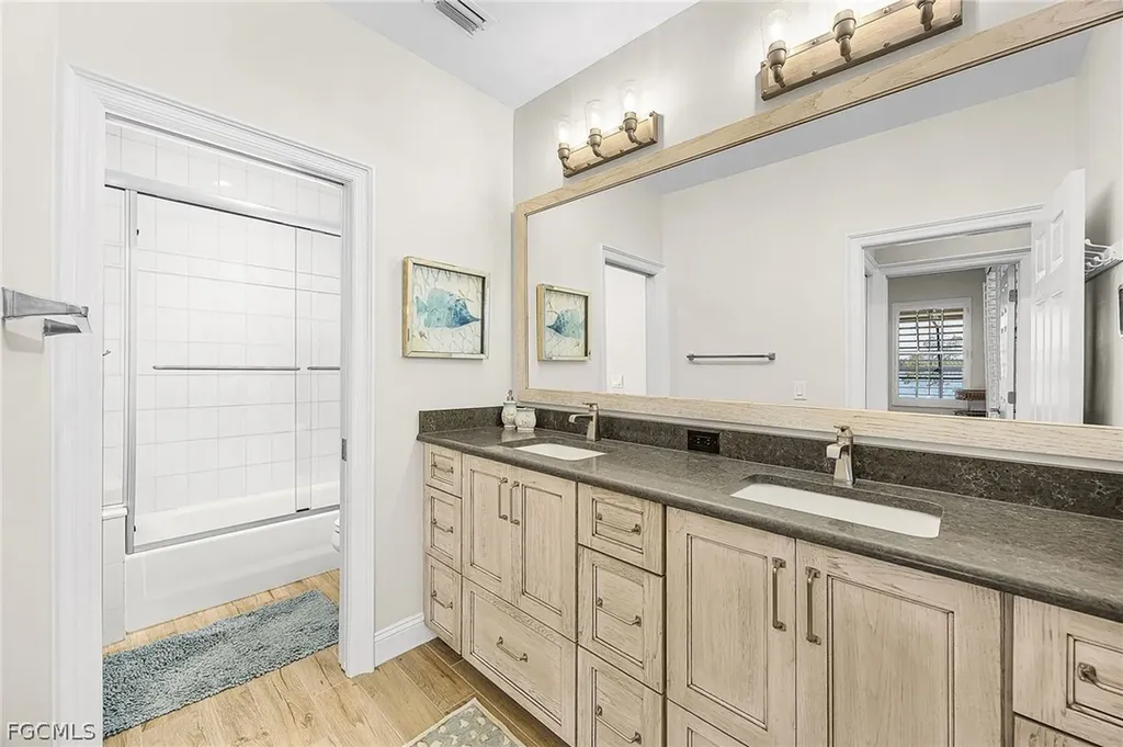 21510/21512 Indian Bayou Drive Fort Myers Beach FL 33931