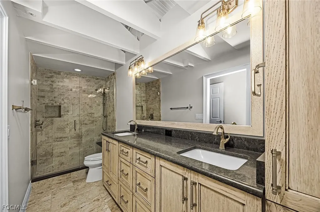 21510/21512 Indian Bayou Drive Fort Myers Beach FL 33931