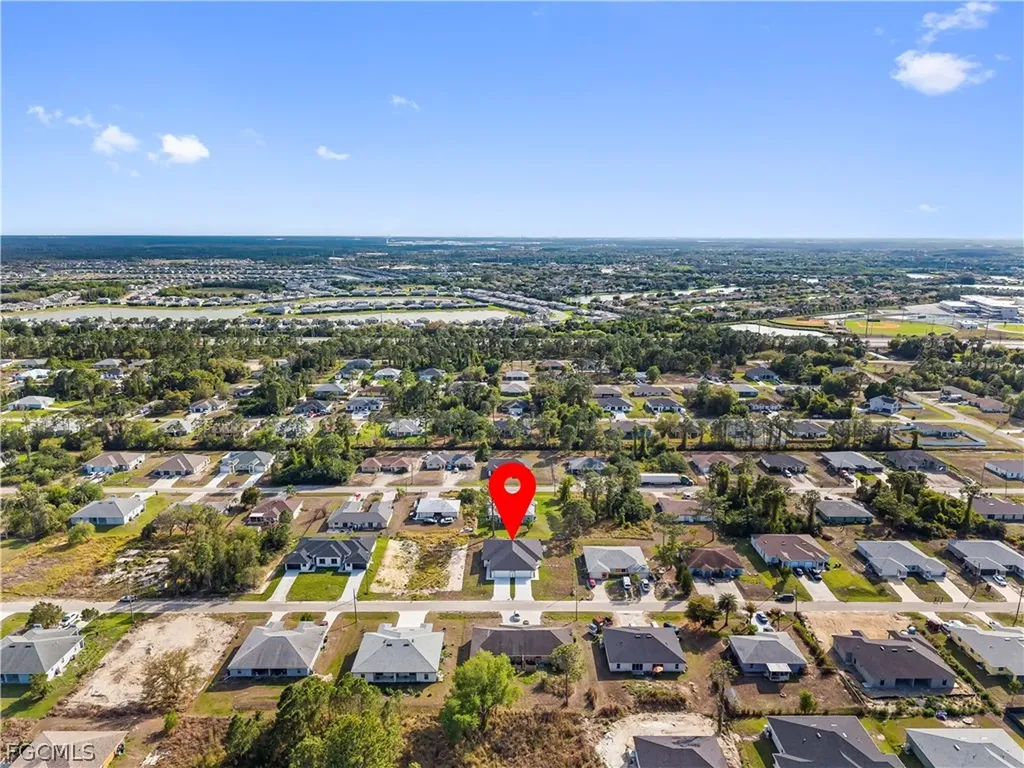 4733-4735 27th Street SW Lehigh Acres FL 33973