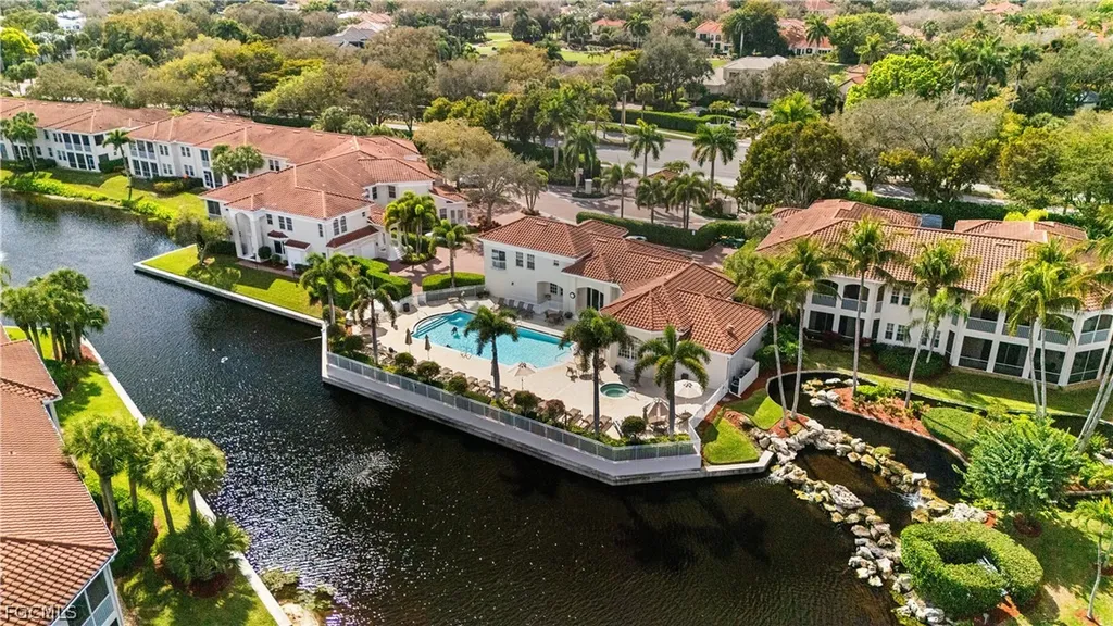 800 L Ambiance Circle Naples FL 34108