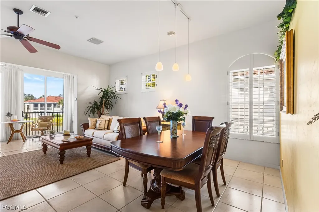 800 L Ambiance Circle Naples FL 34108