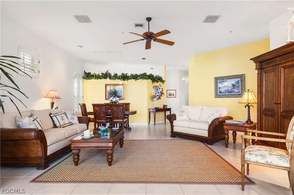 800 L Ambiance Circle Naples FL 34108
