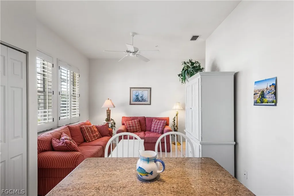 800 L Ambiance Circle Naples FL 34108