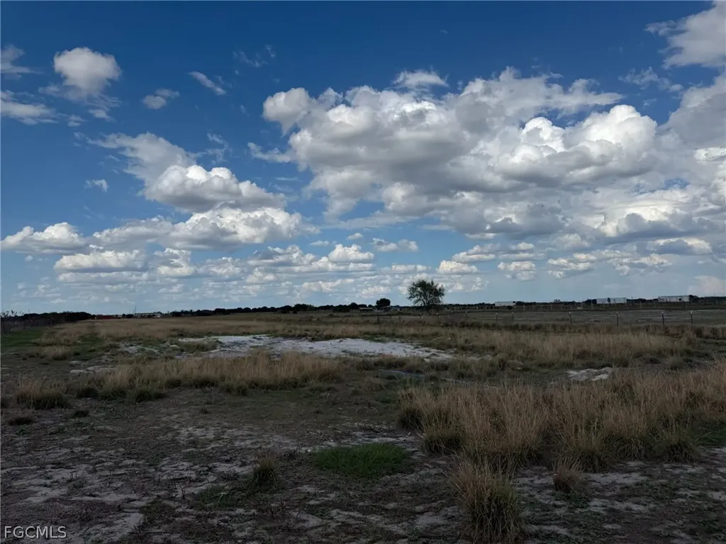 5355 3rd Road Labelle FL 33935