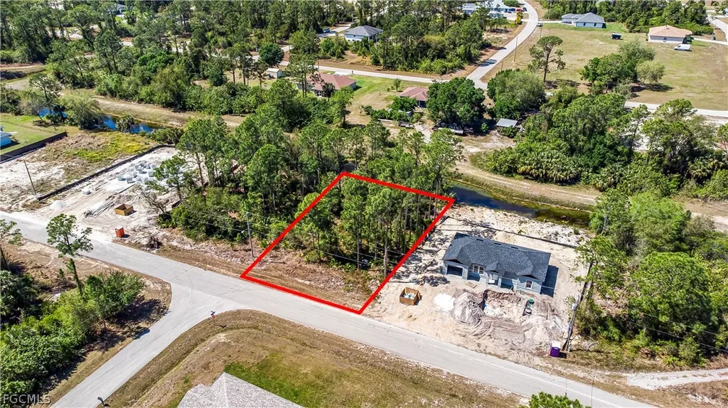 206 Aurora Avenue S Lehigh Acres FL 33974