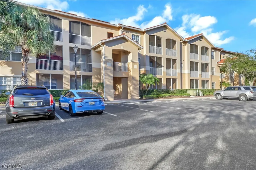9025 Colby Drive Fort Myers FL 33919