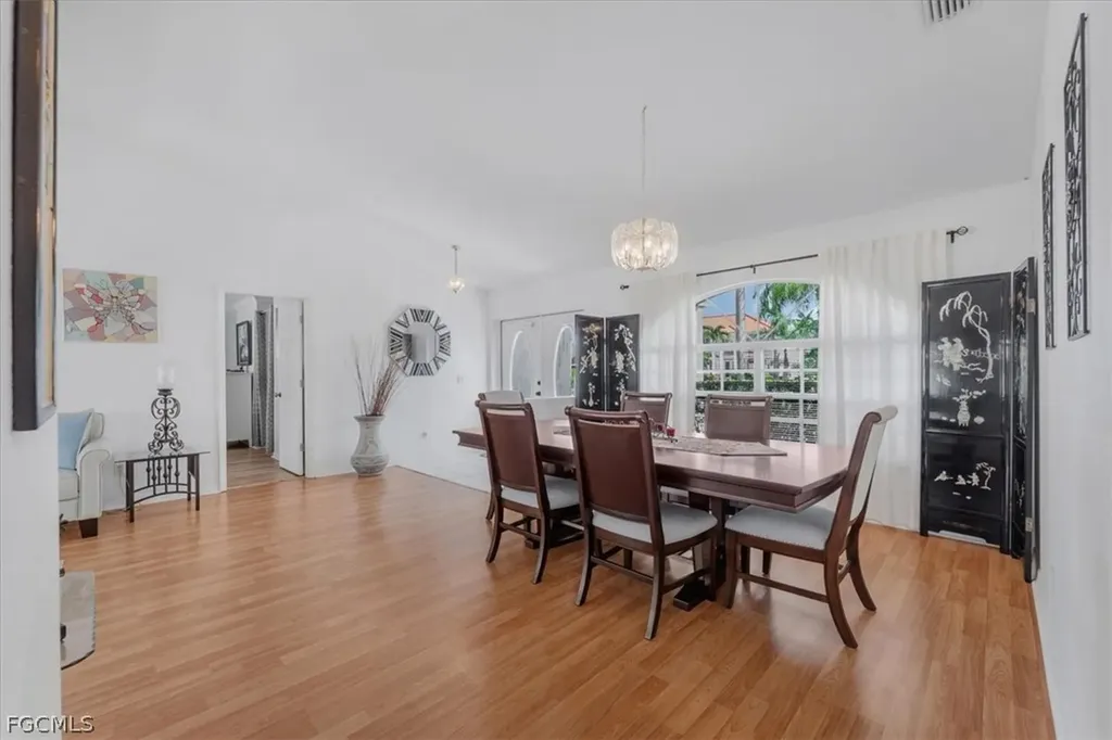 2516 SW 52nd Terrace Cape Coral FL 33914