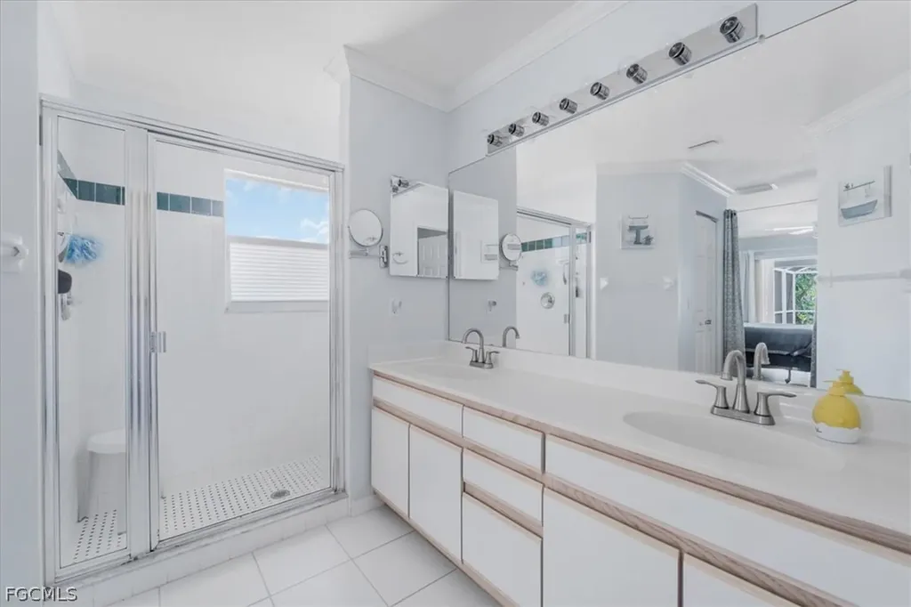 2516 SW 52nd Terrace Cape Coral FL 33914