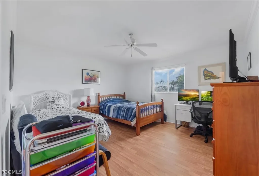 2516 SW 52nd Terrace Cape Coral FL 33914