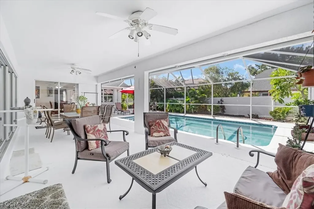 2516 SW 52nd Terrace Cape Coral FL 33914