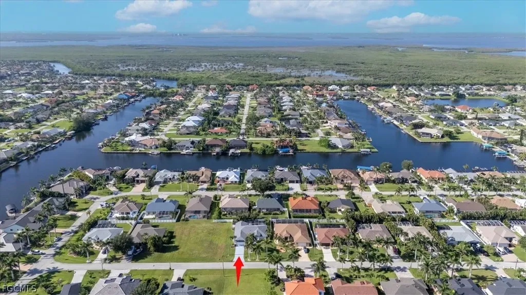 2516 SW 52nd Terrace Cape Coral FL 33914