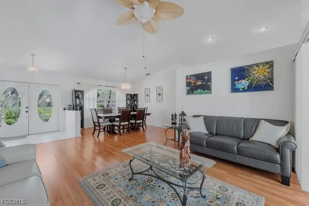 2516 SW 52nd Terrace Cape Coral FL 33914