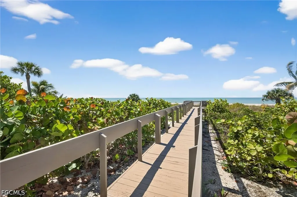 3777 W Gulf Drive Sanibel FL 33957