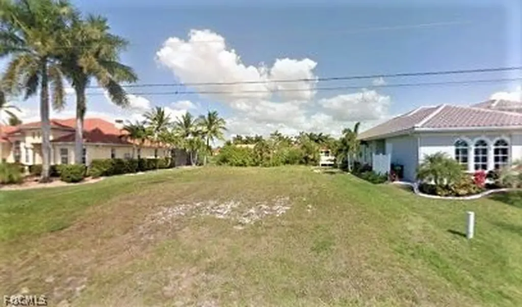 5335 SW 22nd Avenue Cape Coral FL 33914