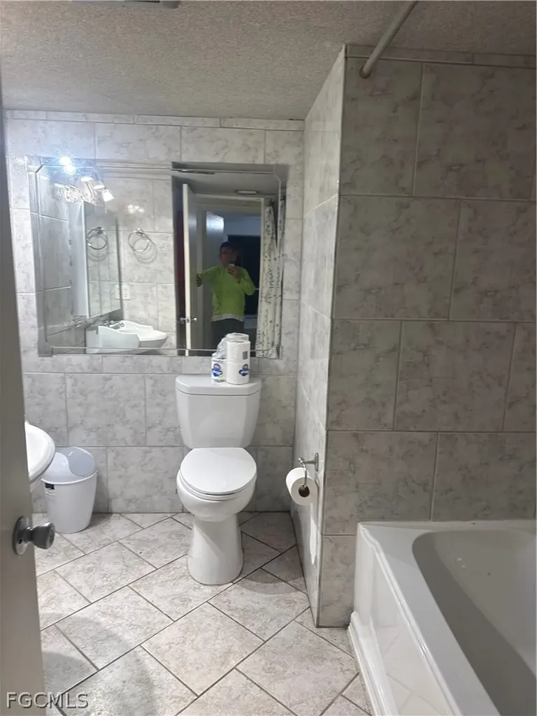 1849 Maravilla Avenue Fort Myers FL 33901