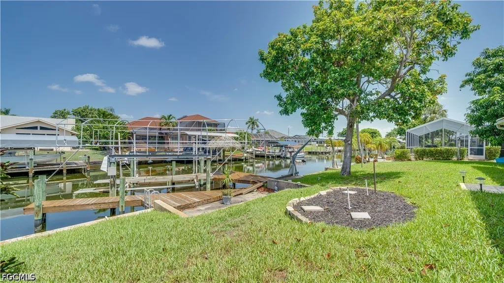 5308 SW 11th Place Cape Coral FL 33914