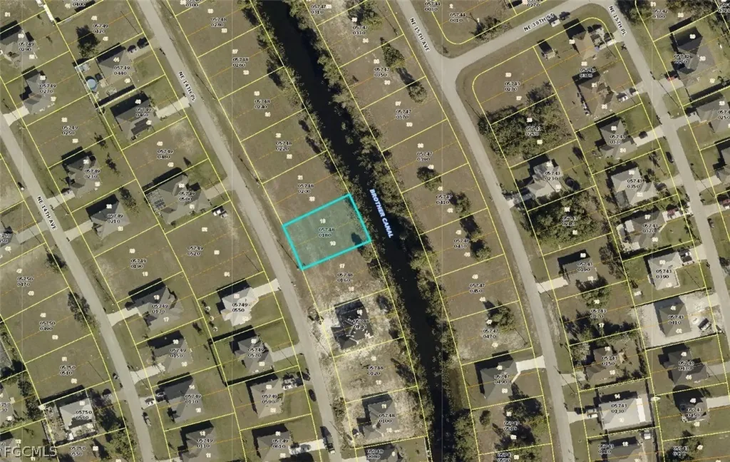 3741 NE 14th Place Cape Coral FL 33909